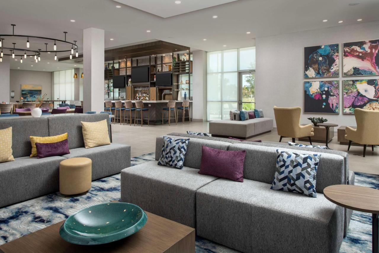 Hilton Garden Inn Pensacola Downtown ภายนอก รูปภาพ